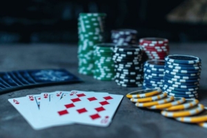 275