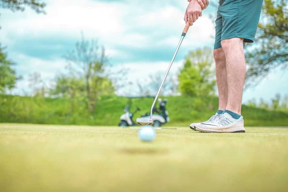 Man playing golf