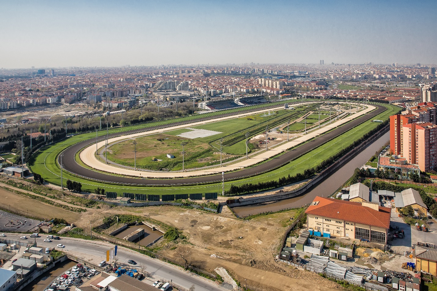 A horserace track